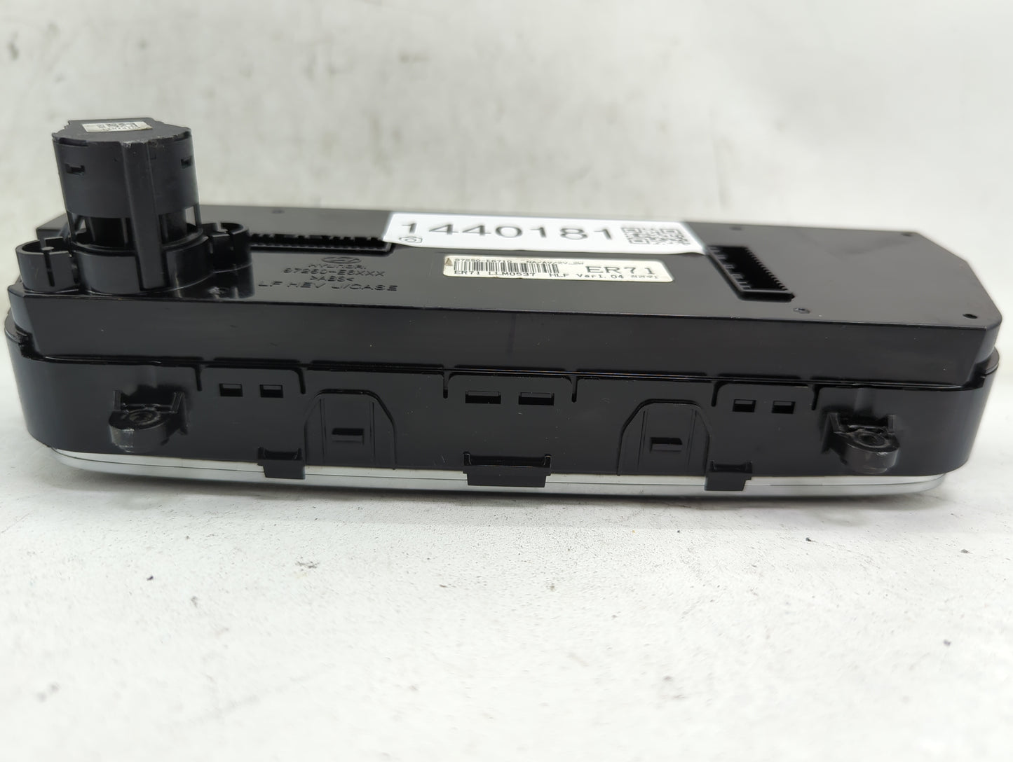 2015-2017 Hyundai Sonata Climate Control Module Temperature AC/Heater Replacement P/N:97250-E6710 Fits Fits 2015 2016 2017 O
