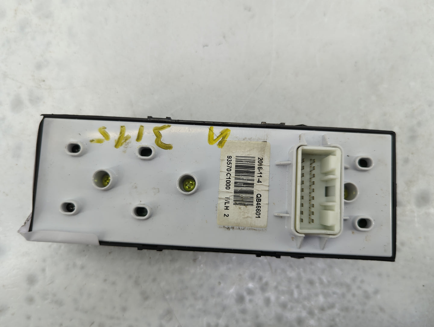 2015-2019 Hyundai Sonata Master Power Window Switch Replacement Driver Side Left P/N:93570-C1000 QB46601 Fits OEM Used Auto 