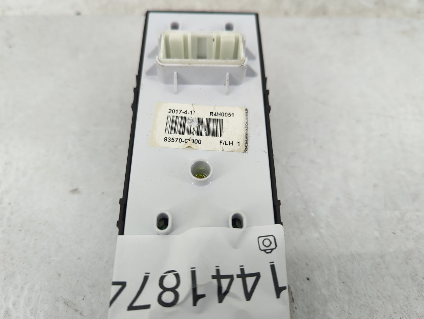 2015-2019 Hyundai Sonata Master Power Window Switch Replacement Driver Side Left P/N:93570-C1000 Fits OEM Used Auto Parts - 