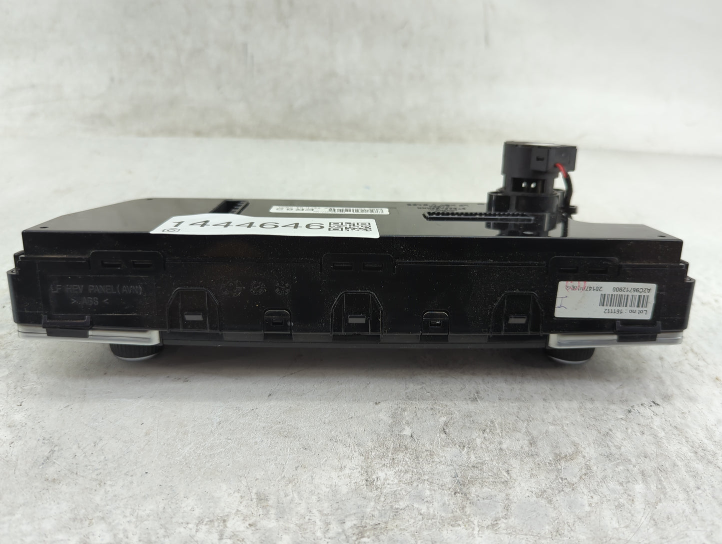 2017 Hyundai Sonata Climate Control Module Temperature AC/Heater Replacement P/N:97250-E6820 Fits OEM Used Auto Parts - Oemu