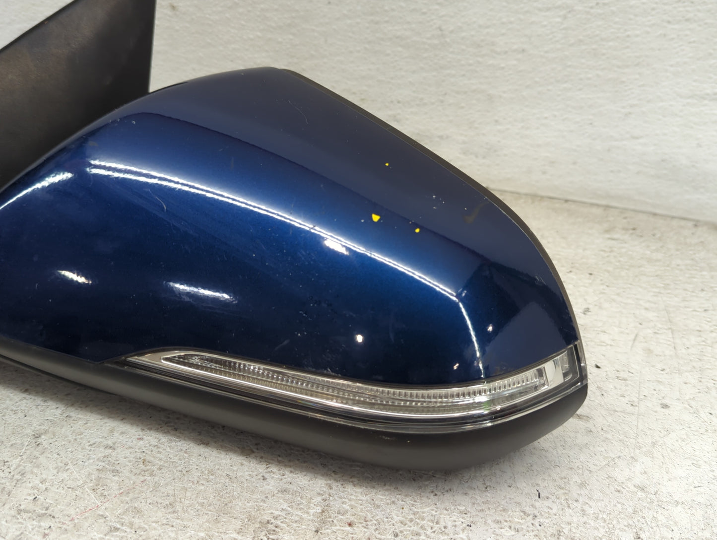 2017 Hyundai Sonata Driver Side View Mirror - Left Door Mirror OEM Used - Oemusedautoparts1.com
