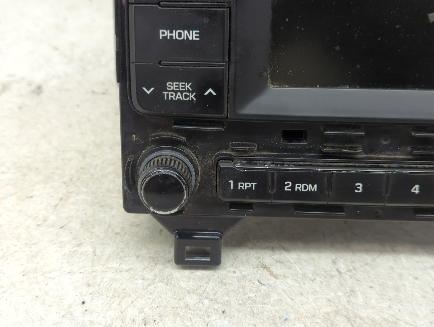 2016-2017 Hyundai Sonata Radio AM FM Cd Player Receiver Replacement P/N:96170-C20504X 96170C20504X Fits Fits 2016 2017 OEM U