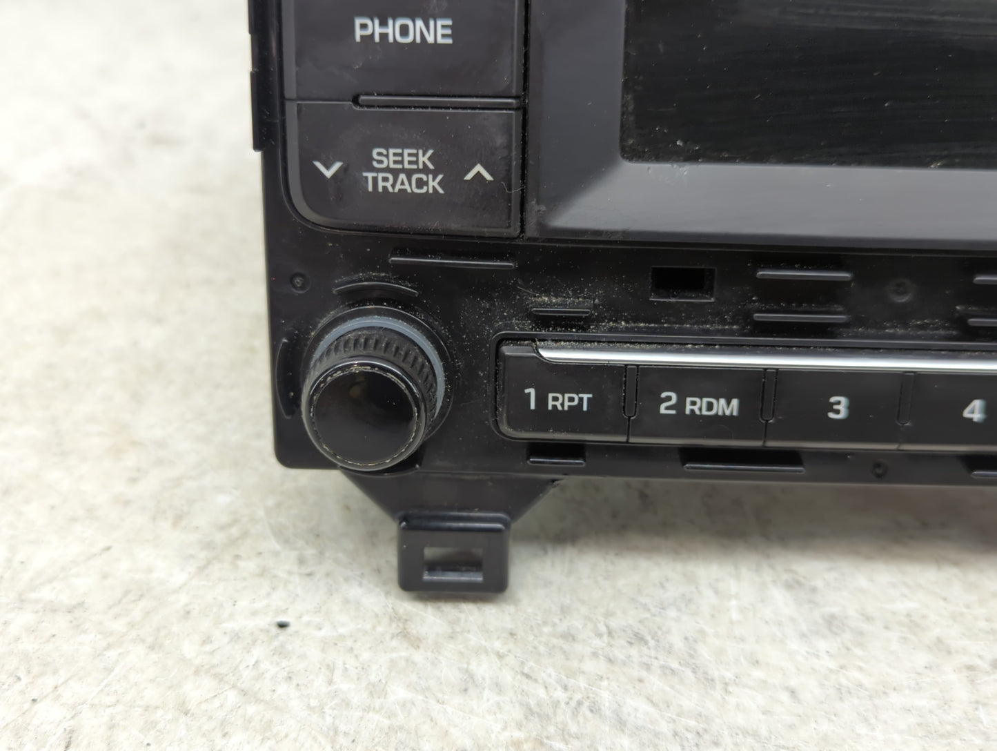 2016-2017 Hyundai Sonata Radio AM FM Cd Player Receiver Replacement P/N:96170-C20504X 96170C20504X Fits Fits 2016 2017 OEM U