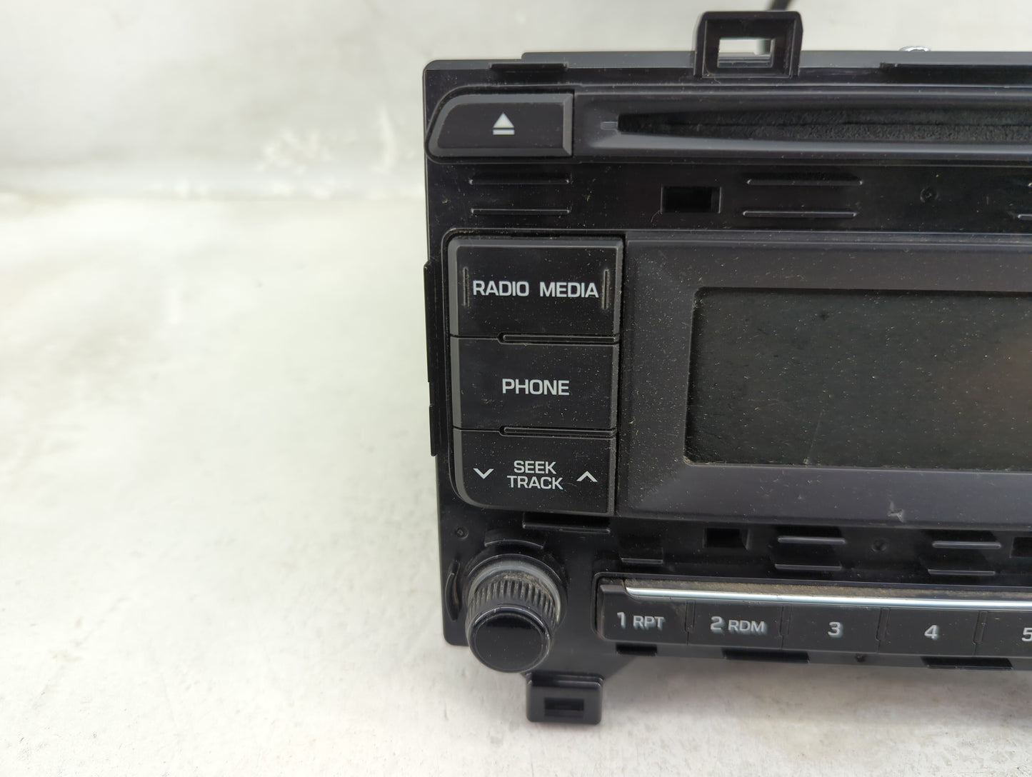 2016-2017 Hyundai Sonata Radio AM FM Cd Player Receiver Replacement P/N:96170-C20504X Fits Fits 2016 2017 OEM Used Auto Part