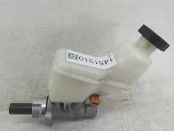 compare product 2015-2019 Hyundai Sonata Brake Master Cylinder 1451310