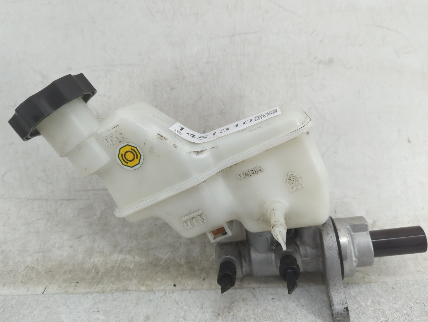 2015-2019 Hyundai Sonata Brake Master Cylinder 1451310 - Oemusedautoparts1.com