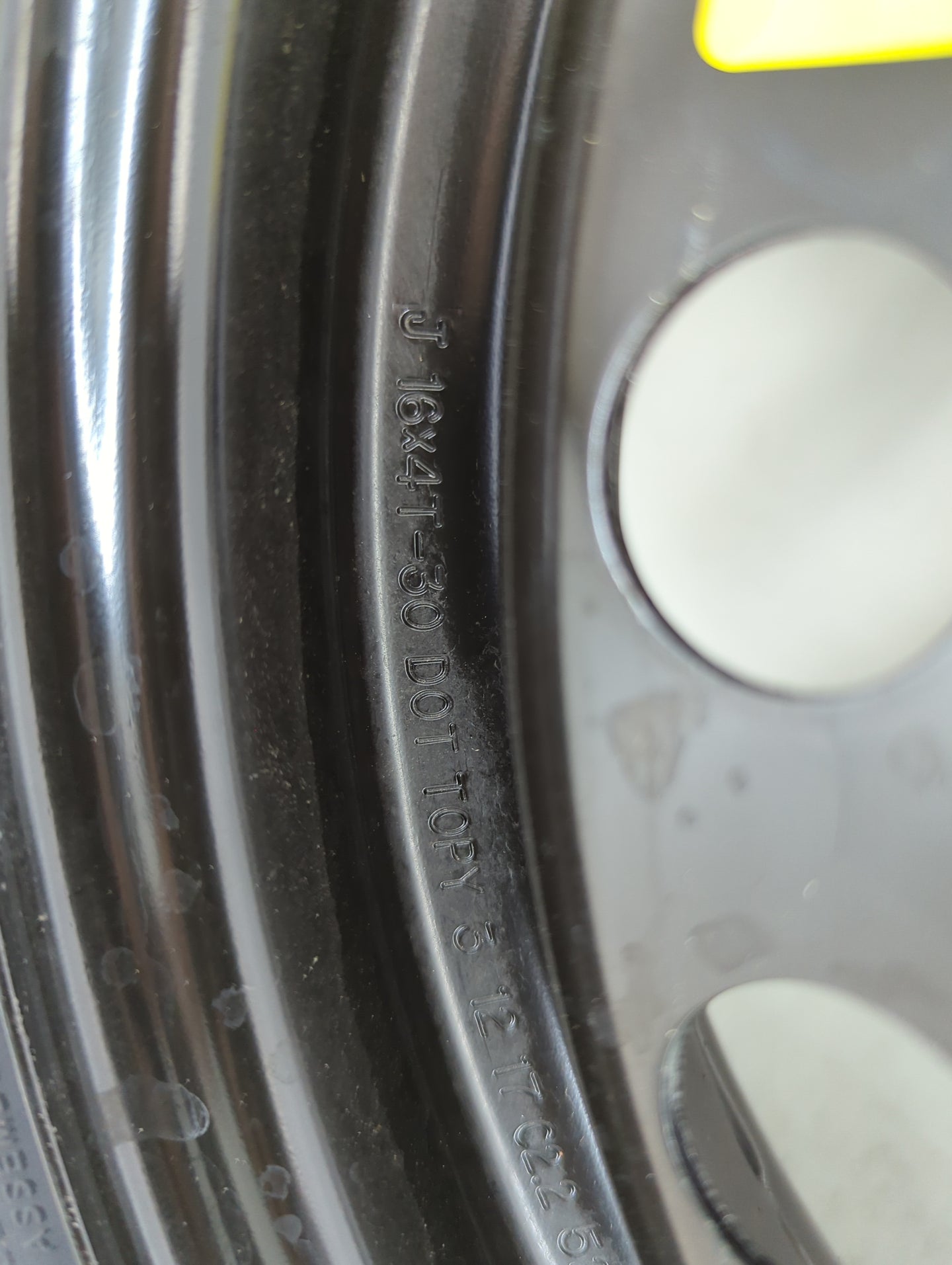 2006-2017 Hyundai Sonata Spare Donut Tire Wheel Rim Oem 1461921 - Oemusedautoparts1.com
