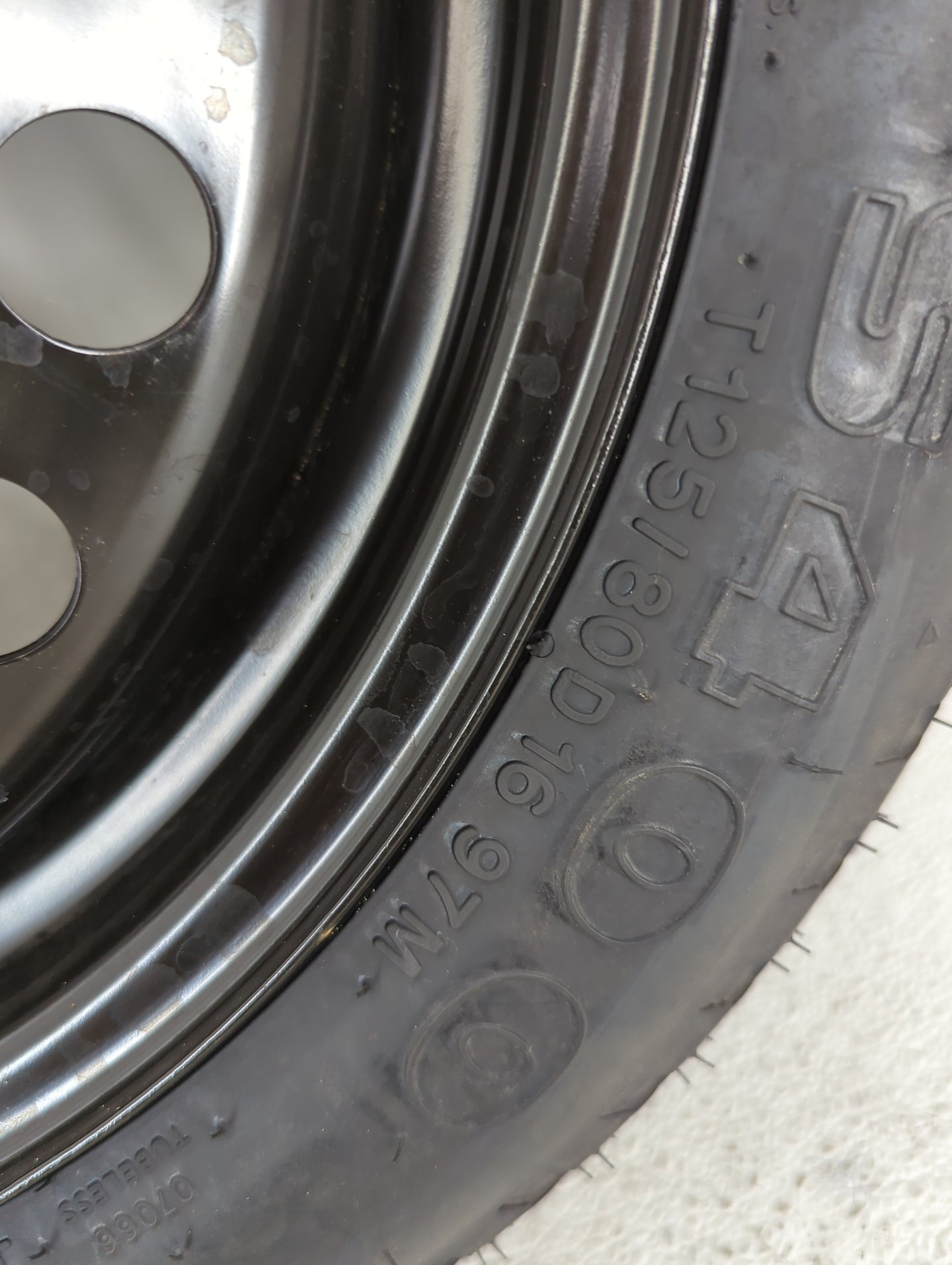 2006-2017 Hyundai Sonata Spare Donut Tire Wheel Rim Oem 1461921 - Oemusedautoparts1.com