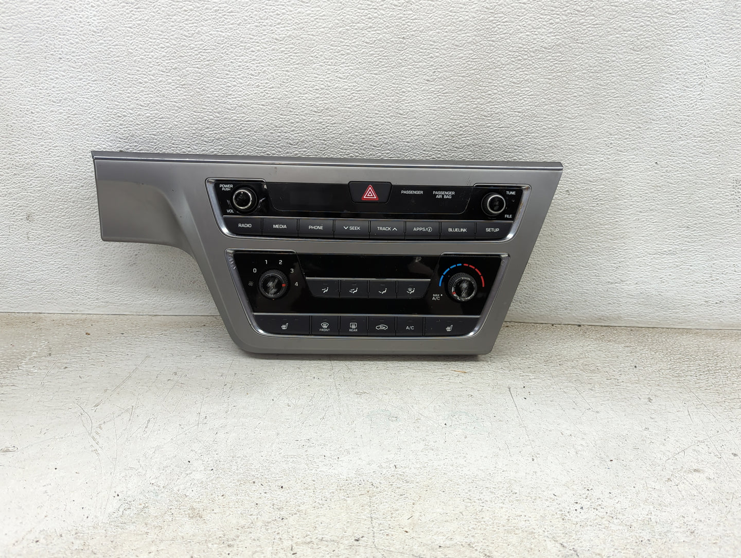 2016-2017 Hyundai Sonata Climate Control Module Temperature AC/Heater Replacement P/N:94510-C2530 D2AU Fits Fits 2016 2017 O