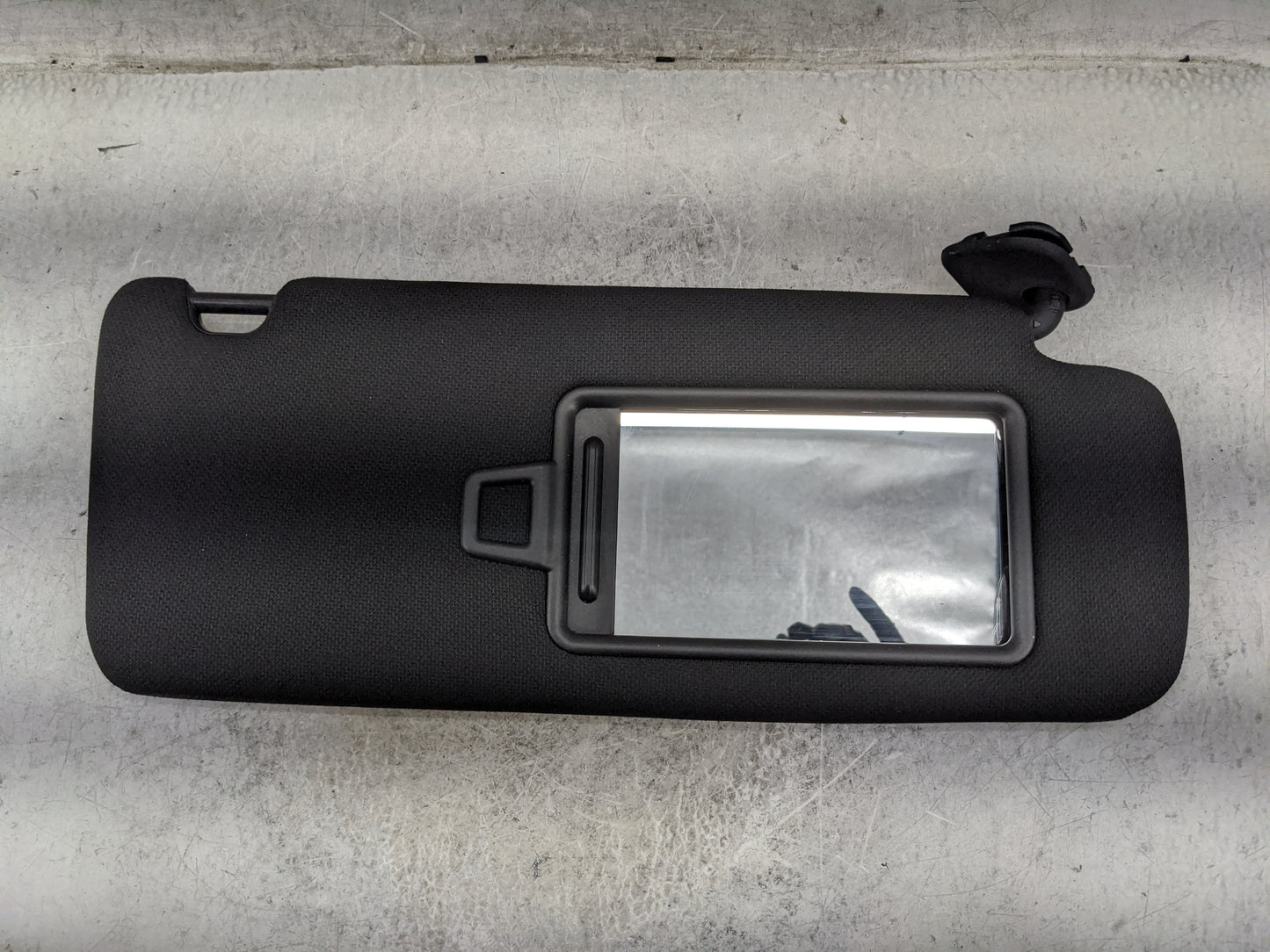 2015-2019 Hyundai Sonata Sun Visor Shade Replacement Passenger Right Mirror Fits Fits 2015 2016 2017 2018 2019 OEM Used Auto
