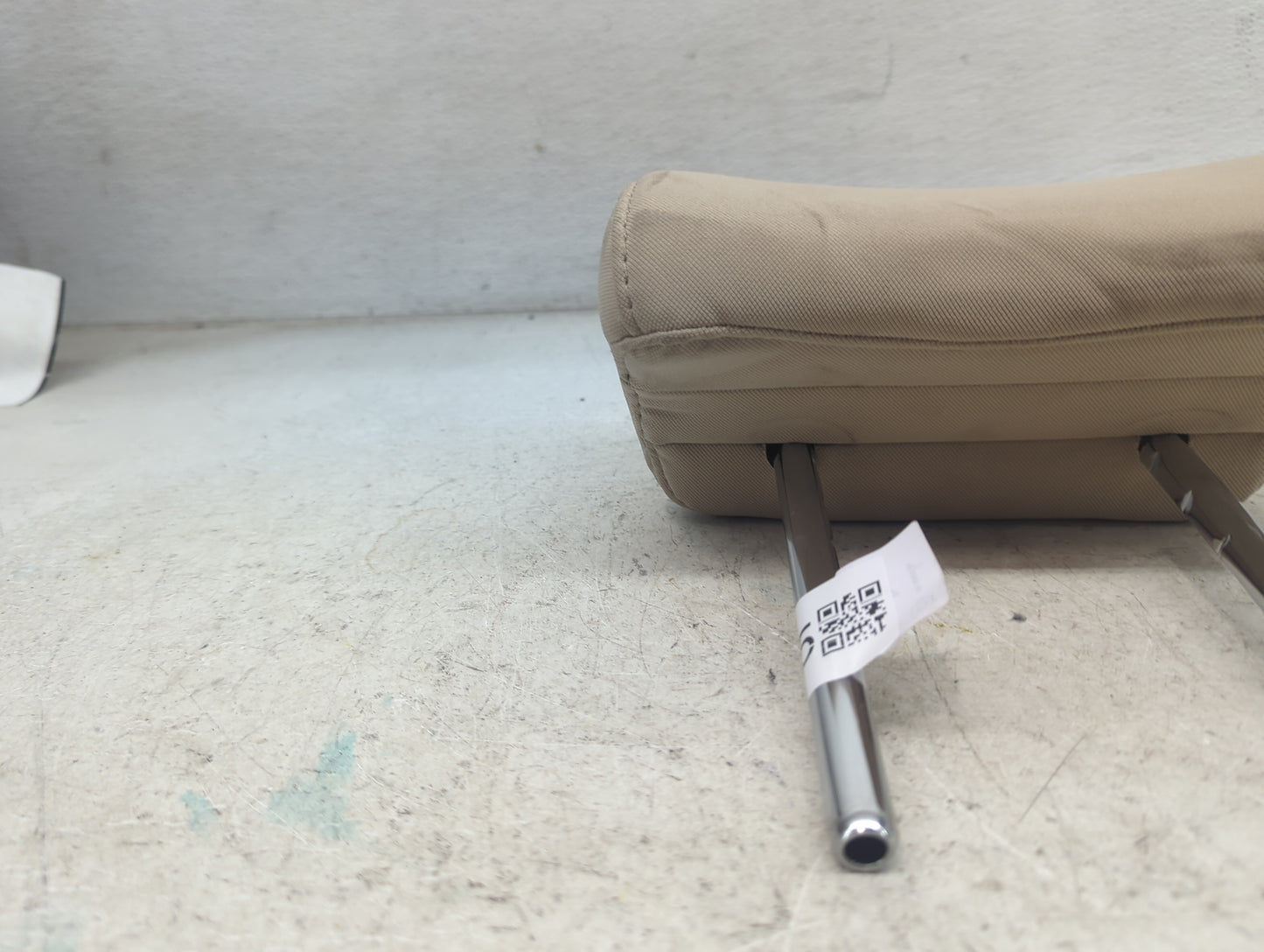 2017 Hyundai Sonata Headrest Head Rest Front Driver Seat Tan 1473505 - Oemusedautoparts1.com