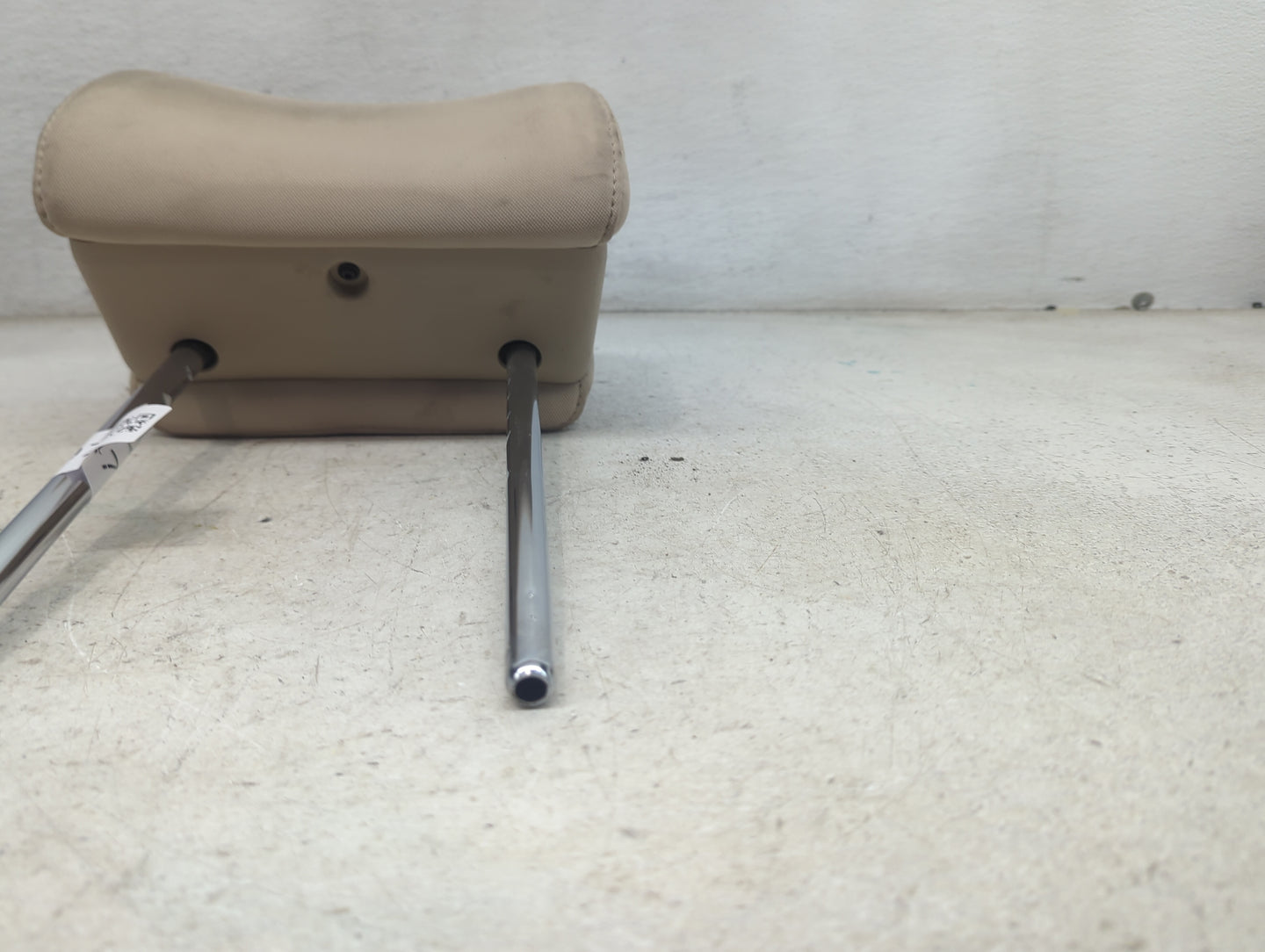 2017 Hyundai Sonata Headrest Head Rest Front Driver Seat Tan - Oemusedautoparts1.com