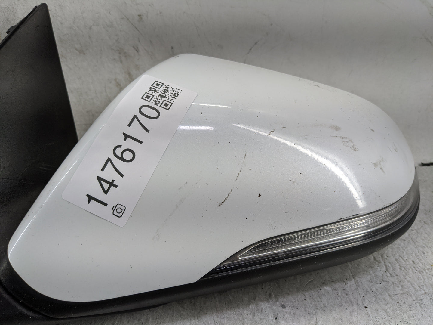 2017 Hyundai Sonata Driver Side View Mirror - Left Door Mirror OEM Used - Oemusedautoparts1.com