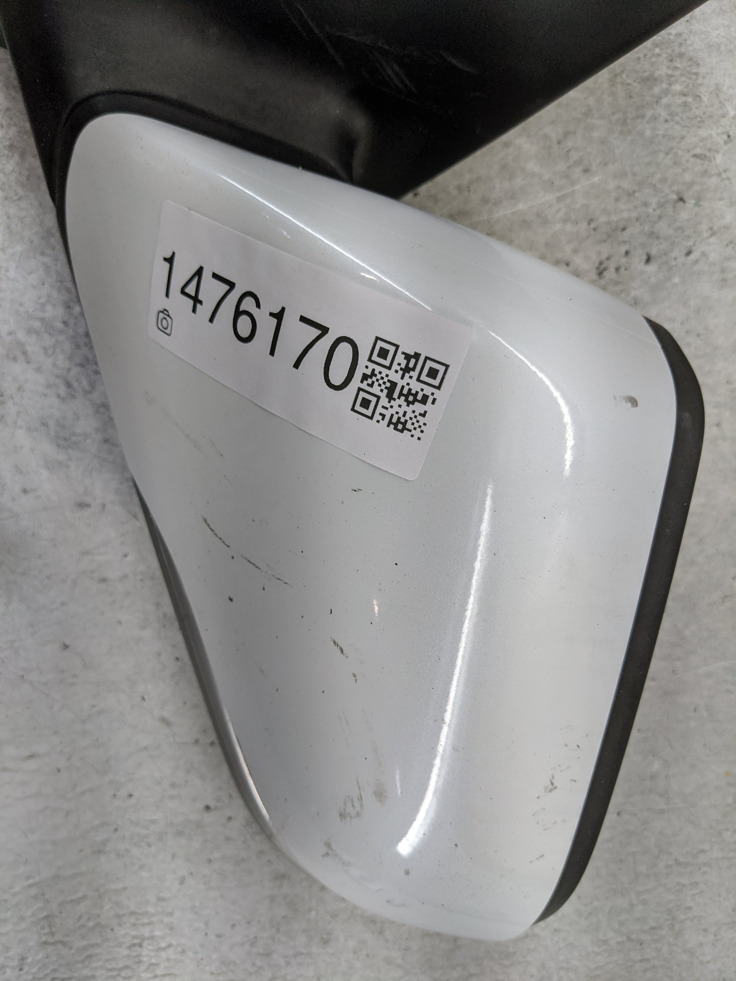 2017 Hyundai Sonata Driver Side View Mirror - Left Door Mirror OEM Used - Oemusedautoparts1.com
