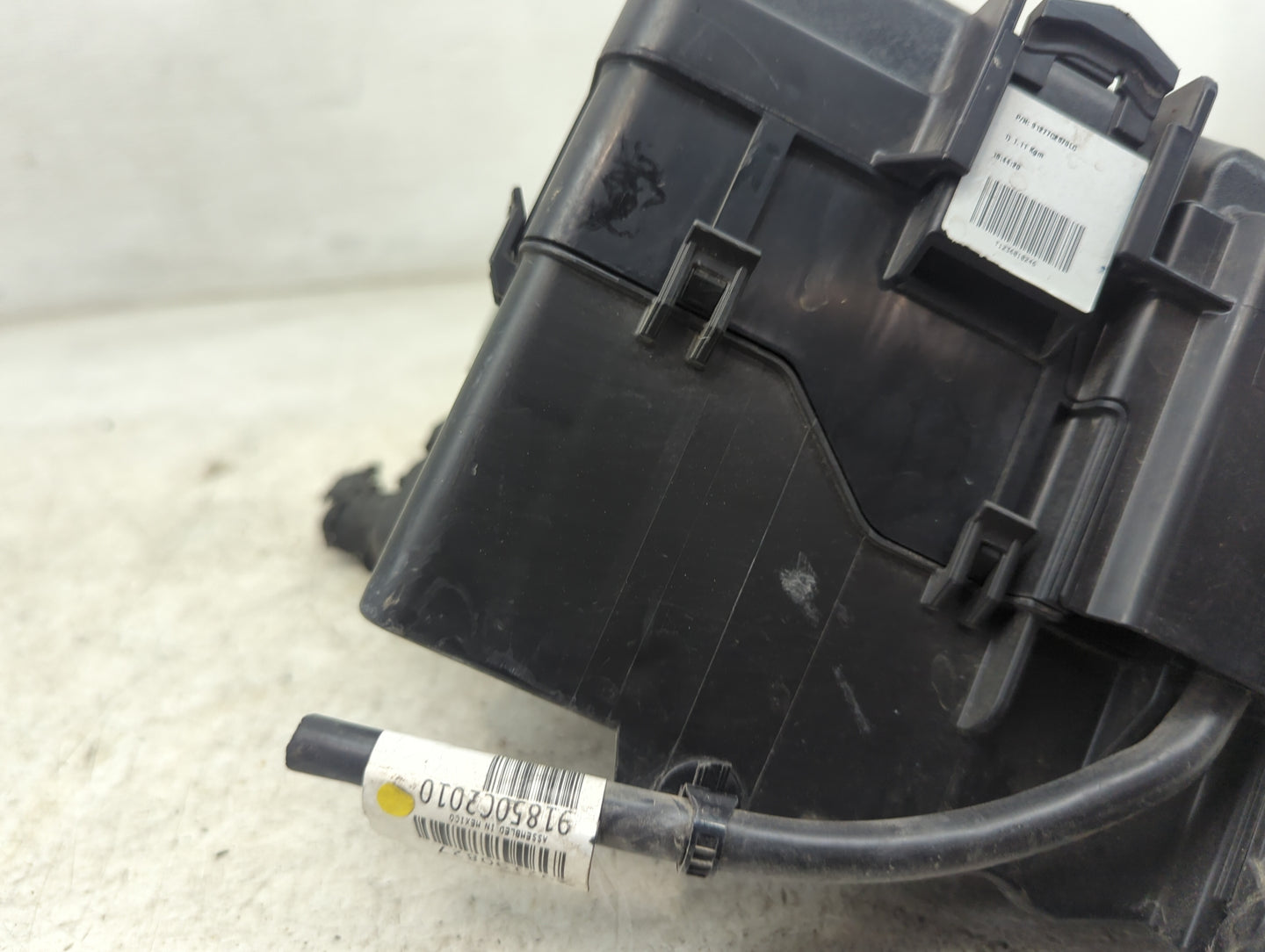2015 Hyundai Sonata Fusebox Fuse Box Panel Relay Module P/N:18980-09100 18980-09200, 91850C2010, 292190827 Fits OEM Used Aut