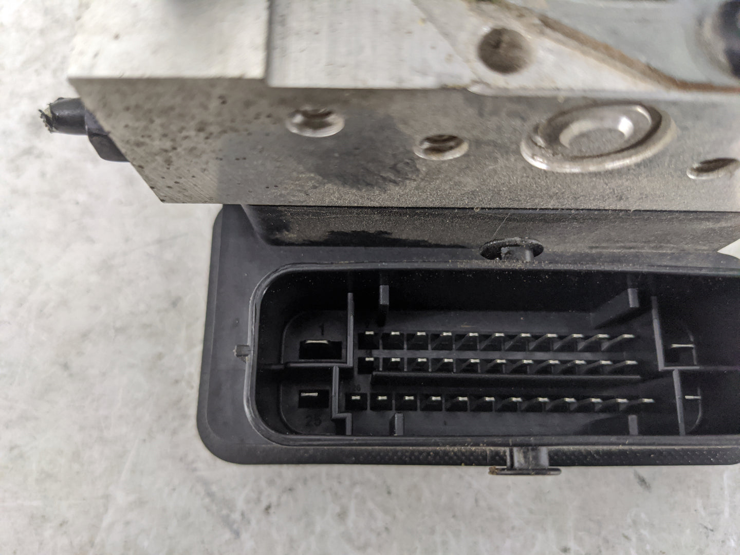 2015-2017 Hyundai Sonata ABS Pump Control Module Replacement P/N:58920-C2201 CZ589-20501, 1603022241 Fits Fits 2015 2016 201