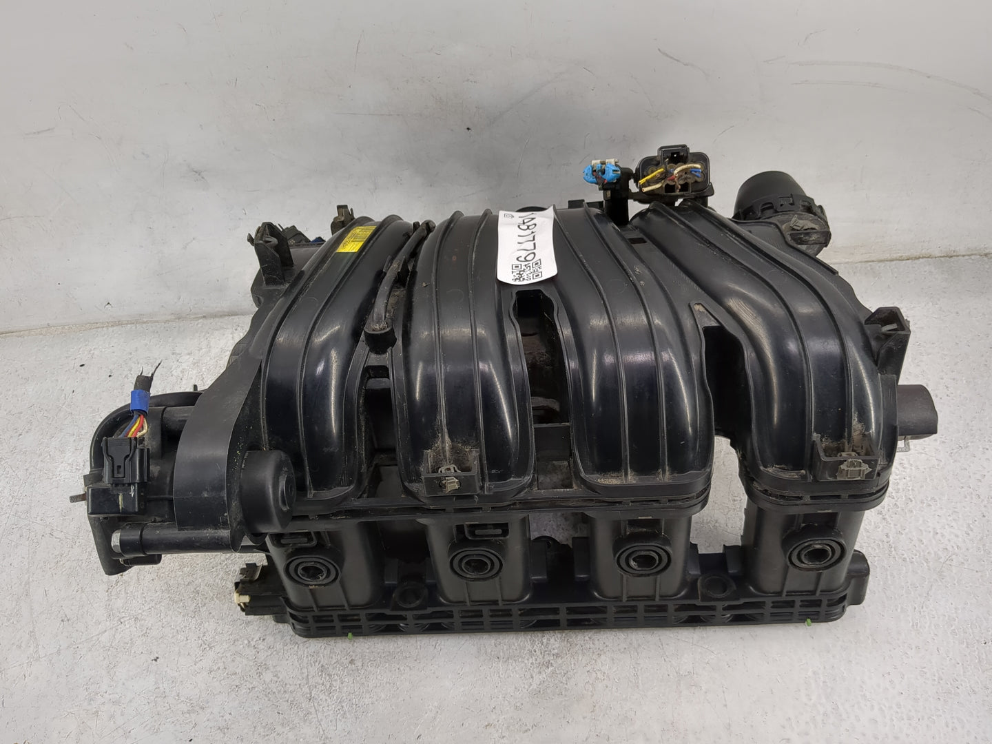 2015-2019 Hyundai Sonata Air Intake Manifold P/N:28300-2GGA1 Fits Fits 2015 2016 2017 2018 2019 2020 2021 OEM Used Auto Part