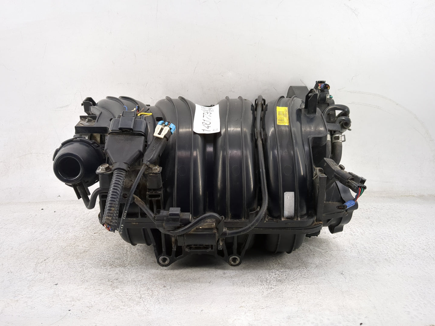2015-2019 Hyundai Sonata Air Intake Manifold P/N:28300-2GGA1 Fits Fits 2015 2016 2017 2018 2019 2020 2021 OEM Used Auto Part