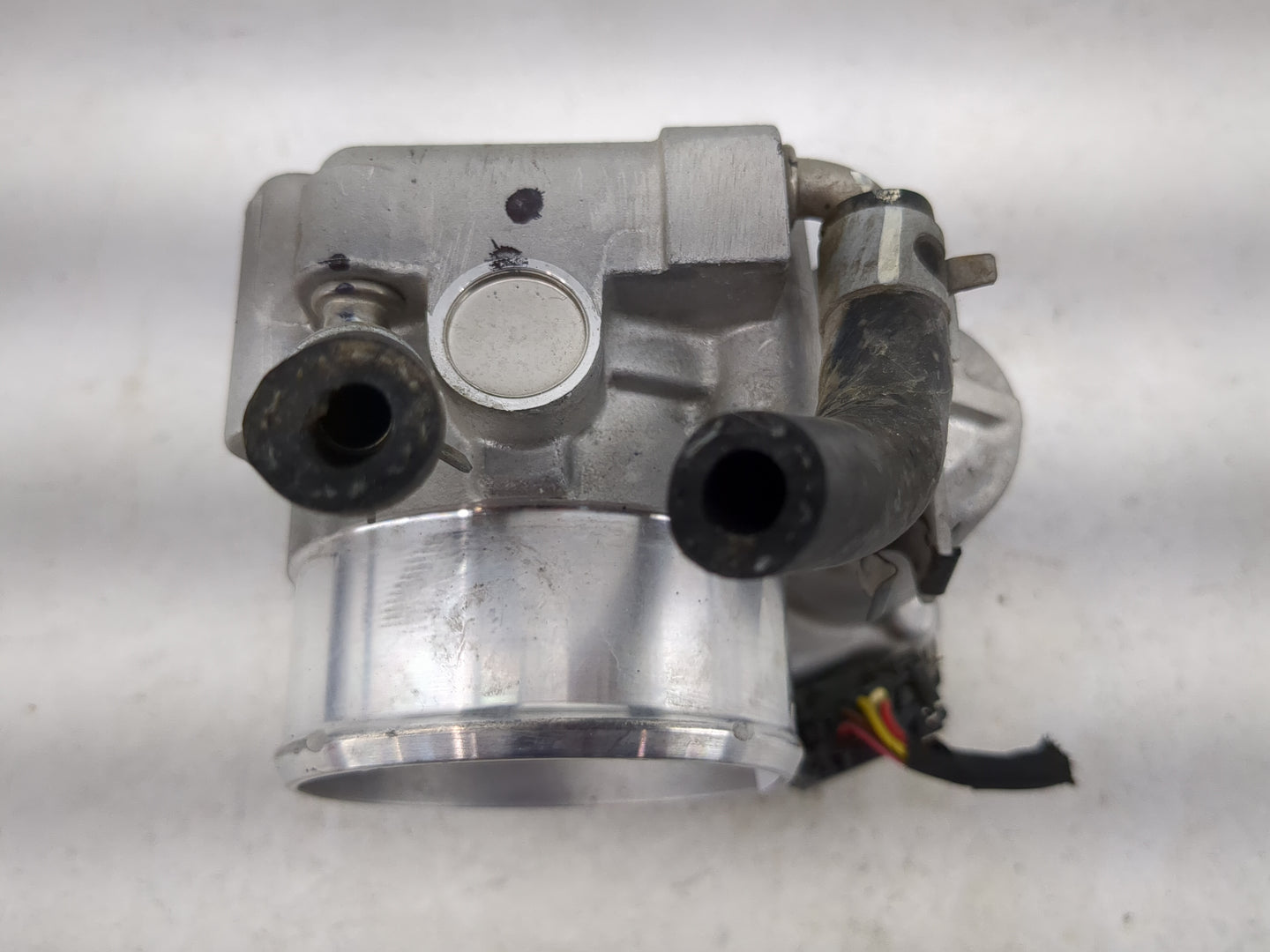 2015-2019 Hyundai Sonata Throttle Body P/N:35100-2G600 0280750618 Fits Fits 2015 2016 2017 2018 2019 2020 2021 OEM Used Auto