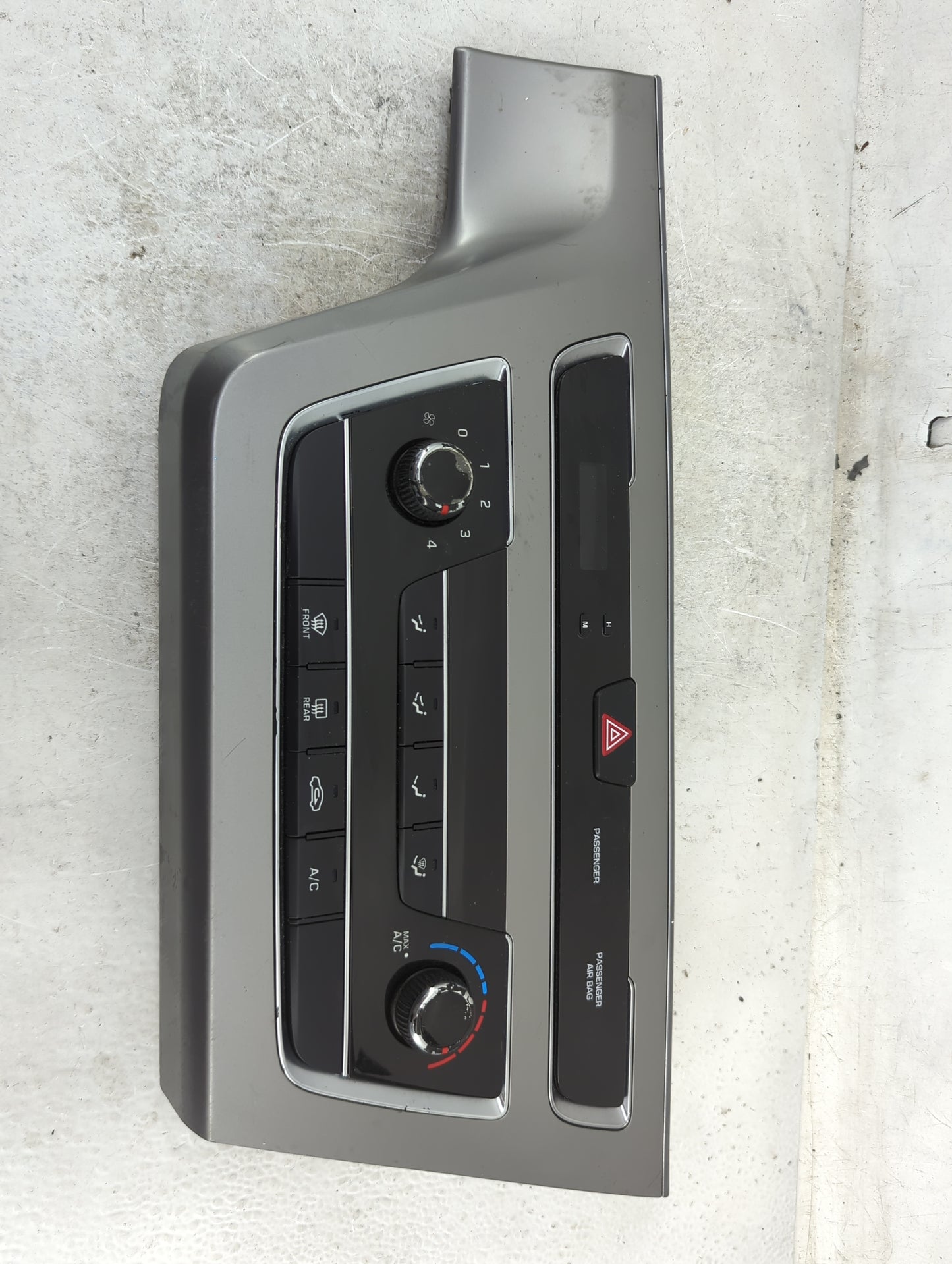 2017 Hyundai Sonata Climate Control Module Temperature AC/Heater Replacement P/N:94510-C2500 Fits OEM Used Auto Parts - Oemu