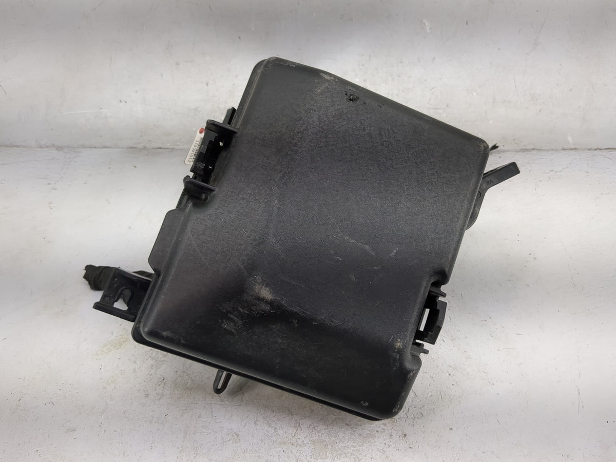 2016-2017 Hyundai Sonata Fusebox Fuse Box Panel Relay Module P/N:91950-C1820 18980-09100, 18980-09200 Fits Fits 2016 2017 OE