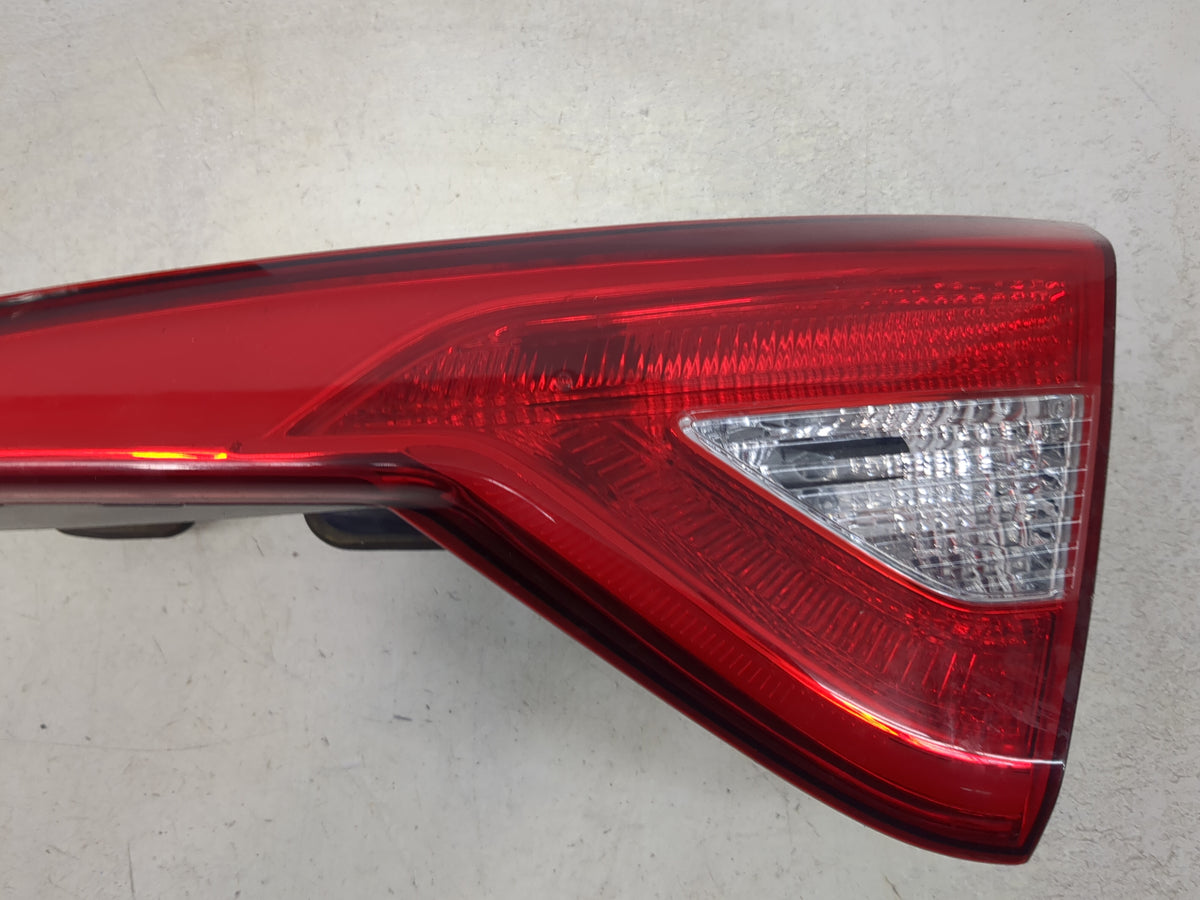 2015 Hyundai Sonata Passenger Right Side Deck Lid Mounted Tail Light 1512290 - Oemusedautoparts1.com