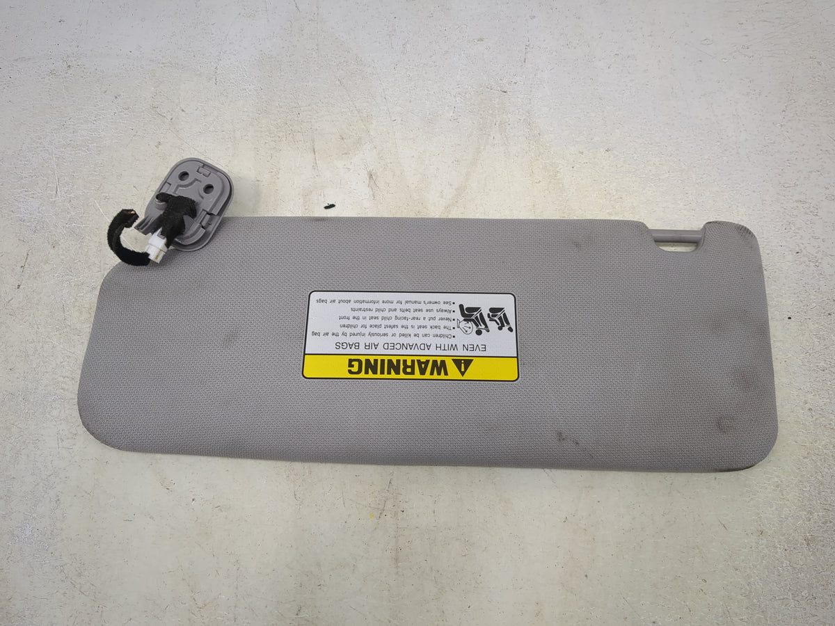2017 Hyundai Sonata Sun Visor Shade Replacement Driver Left Mirror Fits OEM Used Auto Parts - Oemusedautoparts1.com