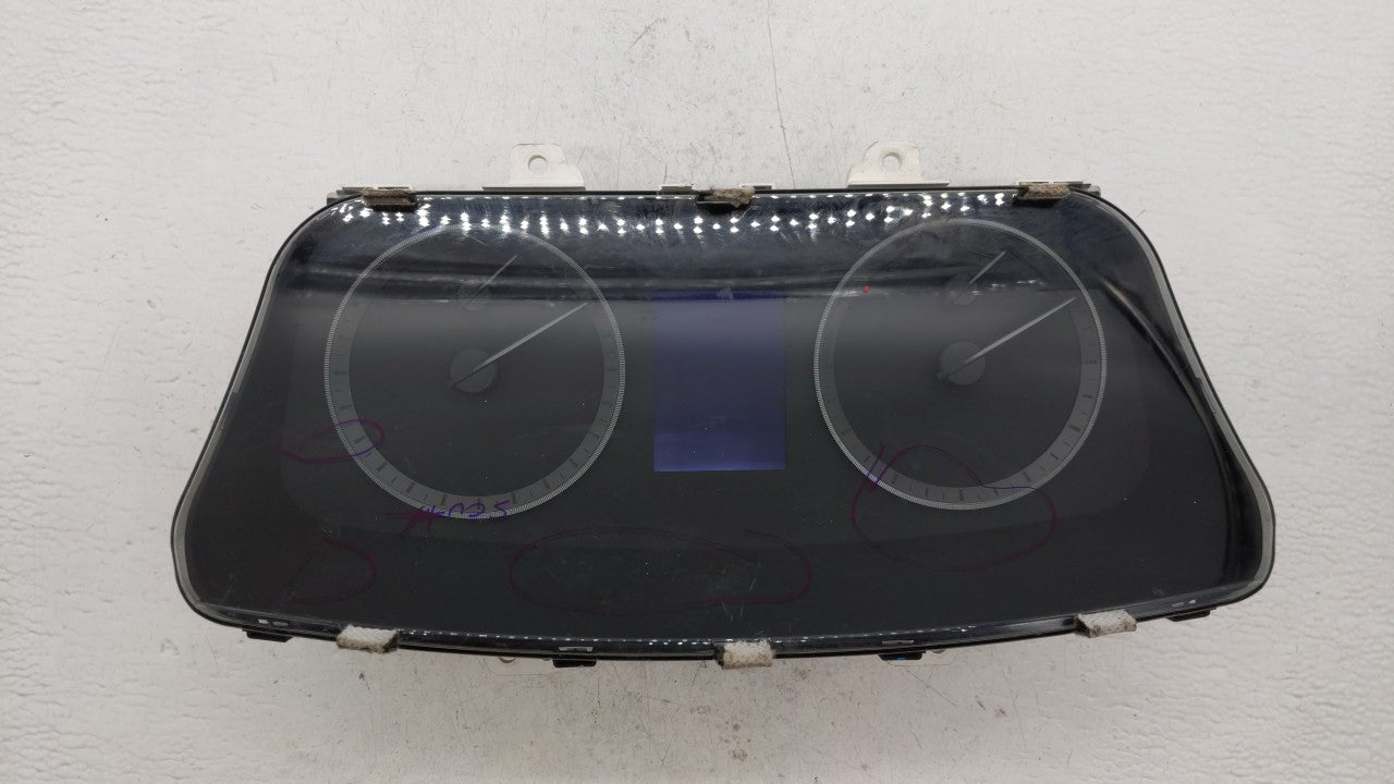 2016-2017 Hyundai Sonata Instrument Cluster Speedometer Gauges P/N:94001-C2201 94001-C2200 Fits Fits 2016 2017 OEM Used Auto