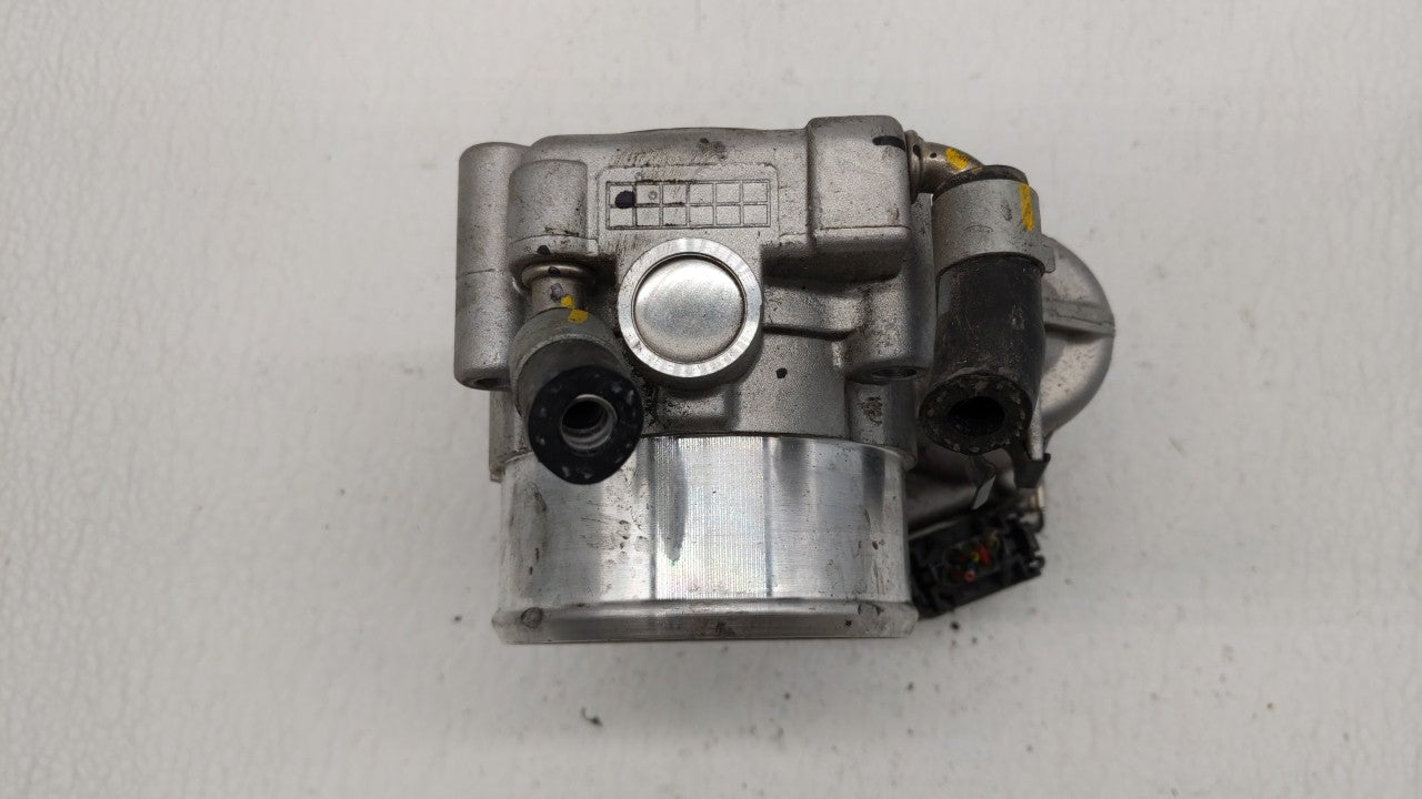 2015-2019 Hyundai Sonata Throttle Body P/N:0 280 750 618 35100-2G600 Fits Fits 2015 2016 2017 2018 2019 OEM Used Auto Parts 