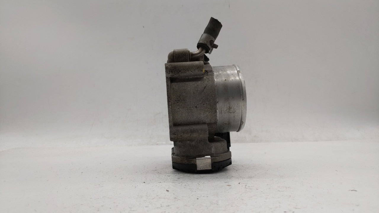 2015-2019 Hyundai Sonata Throttle Body P/N:0 280 750 618 35100-2G600 Fits Fits 2015 2016 2017 2018 2019 OEM Used Auto Parts 