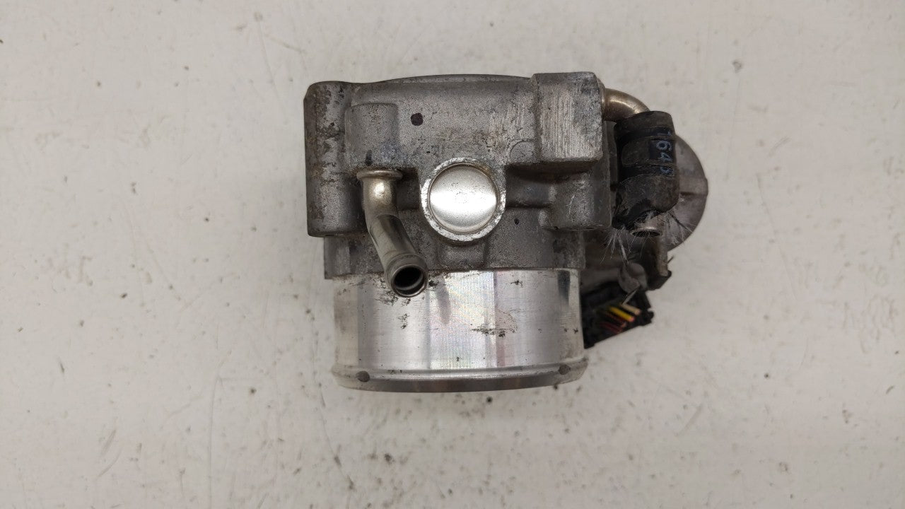 2015-2019 Hyundai Sonata Throttle Body P/N:0 280 750 618 35100-2G600 Fits Fits 2015 2016 2017 2018 2019 OEM Used Auto Parts 