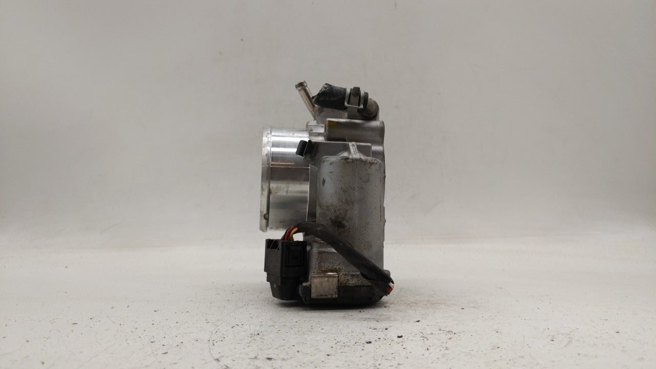 2015-2019 Hyundai Sonata Throttle Body P/N:0 280 750 618 35100-2G600 Fits Fits 2015 2016 2017 2018 2019 OEM Used Auto Parts 
