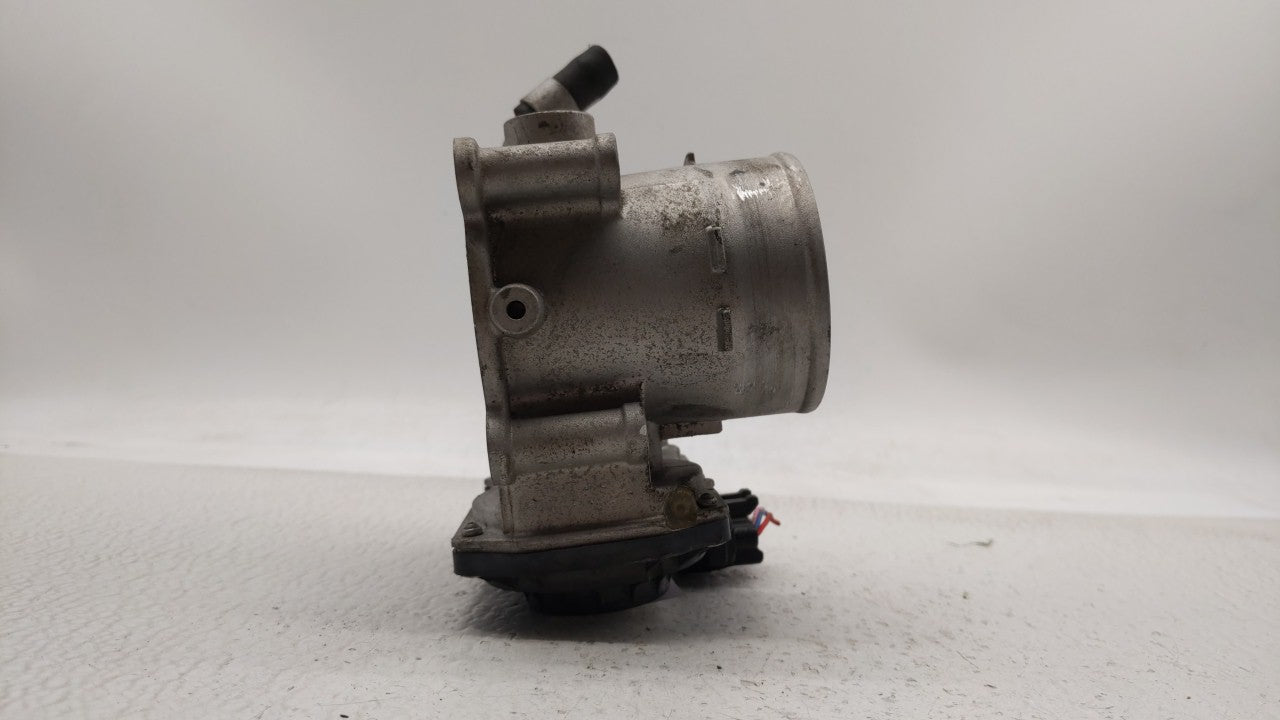 2016-2017 Hyundai Sonata Throttle Body P/N:35100-2E610 Fits Fits 2016 2017 2018 2019 OEM Used Auto Parts - Oemusedautoparts1
