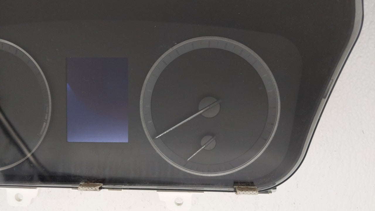 2016-2017 Hyundai Sonata Instrument Cluster Speedometer Gauges P/N:94001-C2201 94001-C2200 Fits Fits 2016 2017 OEM Used Auto