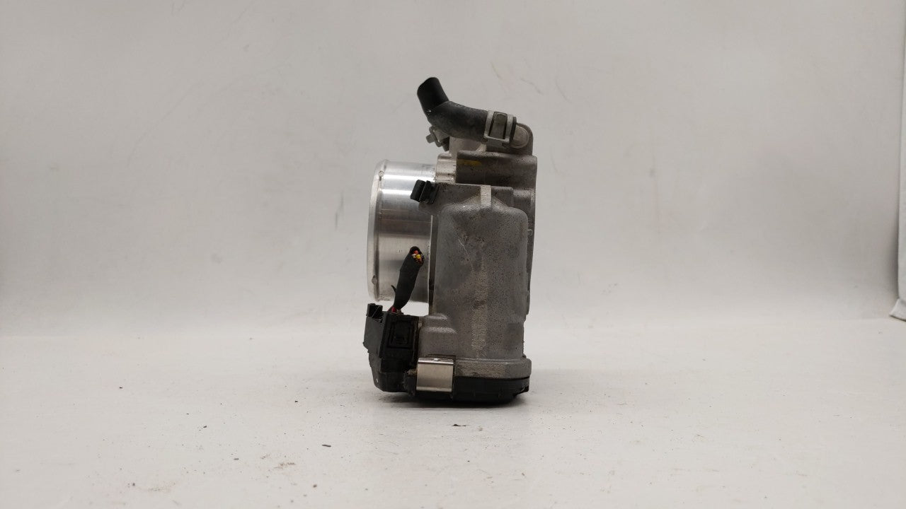 2015-2019 Hyundai Sonata Throttle Body P/N:35100-2G600 Fits Fits 2015 2016 2017 2018 2019 OEM Used Auto Parts - Oemusedautop