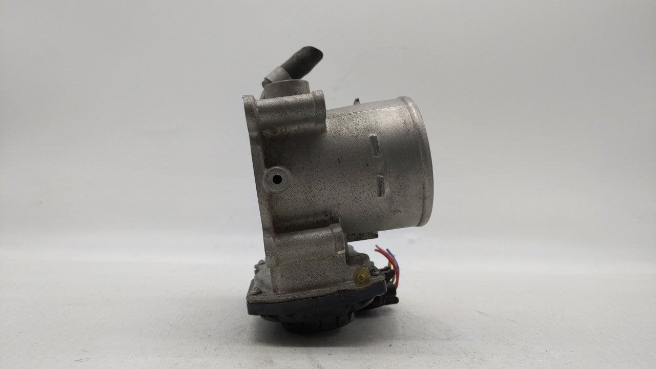 2016-2017 Hyundai Sonata Throttle Body P/N:35100-2E610 Fits Fits 2016 2017 2018 2019 OEM Used Auto Parts - Oemusedautoparts1