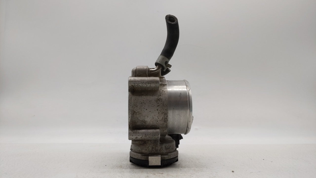 2015-2019 Hyundai Sonata Throttle Body P/N:35100-2G600 Fits Fits 2015 2016 2017 2018 2019 OEM Used Auto Parts - Oemusedautop