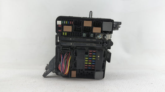 2016-2017 Hyundai Sonata Fusebox Fuse Box Panel Relay Module P/N:91277C2570LC Fits Fits 2016 2017 OEM Used Auto Parts