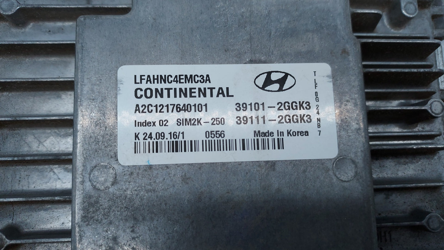 2015-2017 Hyundai Sonata PCM Engine Control Computer ECU ECM PCU OEM P/N:39101-2GGK0 39101-2GGL4 Fits Fits 2015 2016 2017 OE