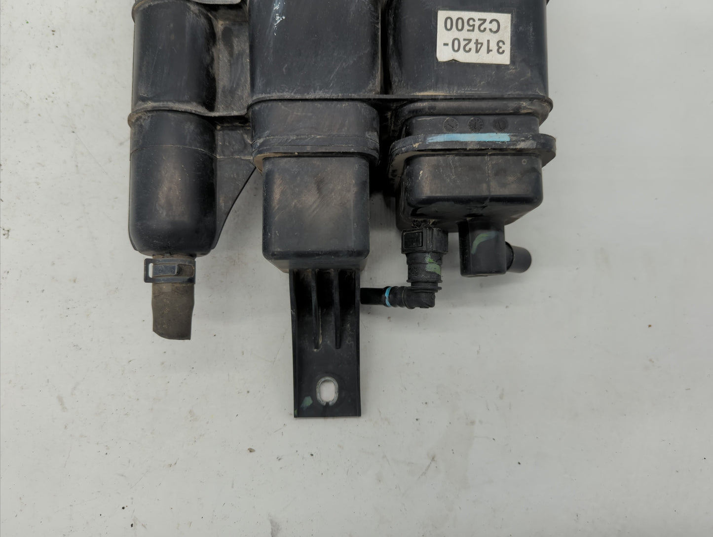 2017 Hyundai Sonata Fuel Vapor Charcoal Canister - Oemusedautoparts1.com