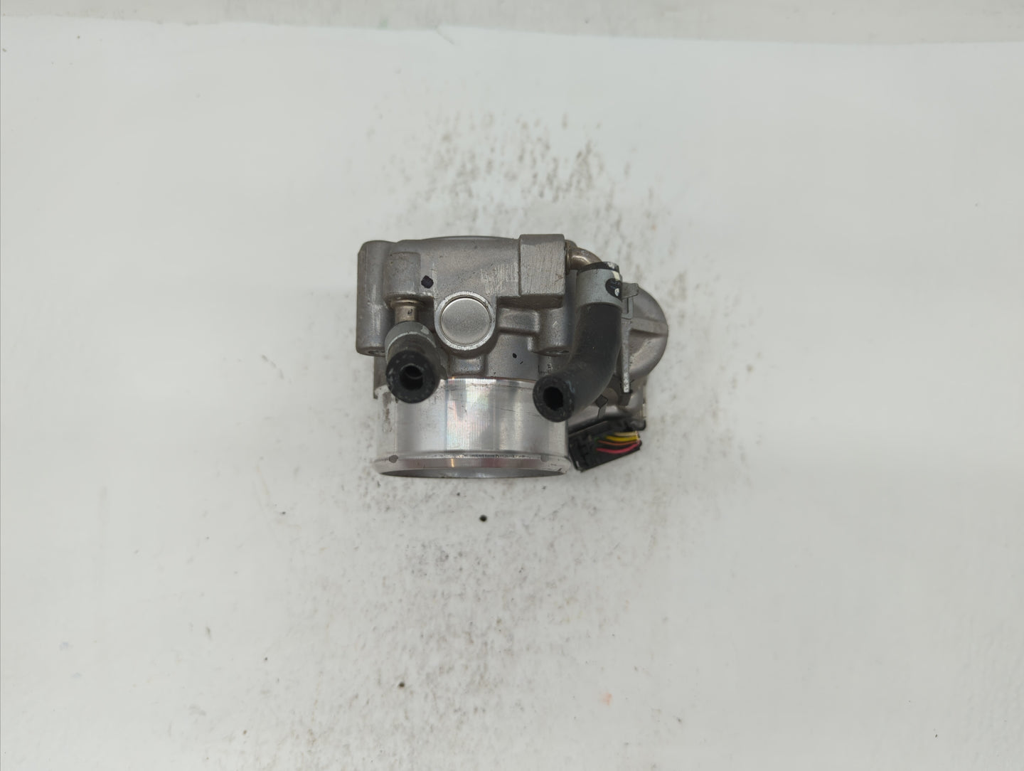 2015-2019 Hyundai Sonata Throttle Body P/N:35100-2G600 Fits Fits 2015 2016 2017 2018 2019 OEM Used Auto Parts - Oemusedautop