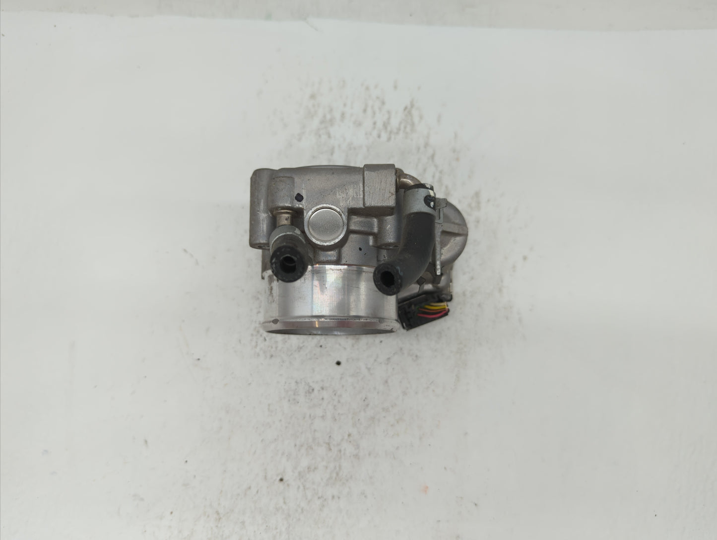 2015-2019 Hyundai Sonata Throttle Body P/N:35100-2G600 Fits Fits 2015 2016 2017 2018 2019 OEM Used Auto Parts - Oemusedautop