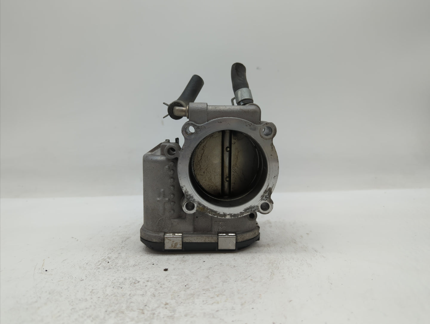 2015-2019 Hyundai Sonata Throttle Body P/N:35100-2G600 Fits Fits 2015 2016 2017 2018 2019 OEM Used Auto Parts - Oemusedautop