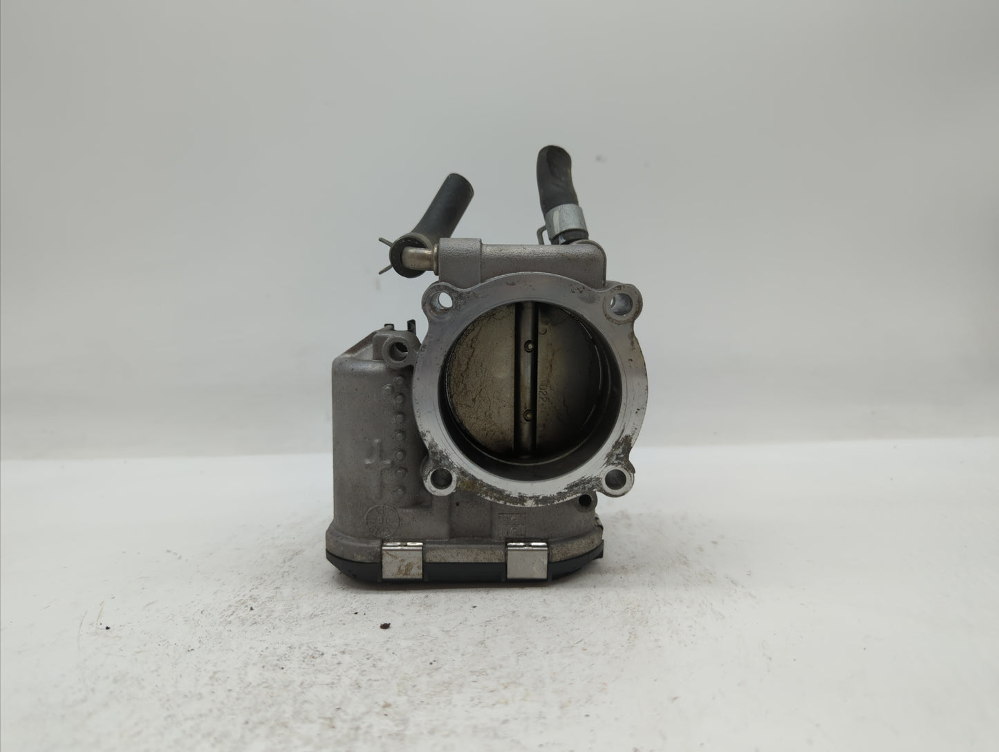 2015-2019 Hyundai Sonata Throttle Body P/N:35100-2G600 Fits Fits 2015 2016 2017 2018 2019 OEM Used Auto Parts - Oemusedautop