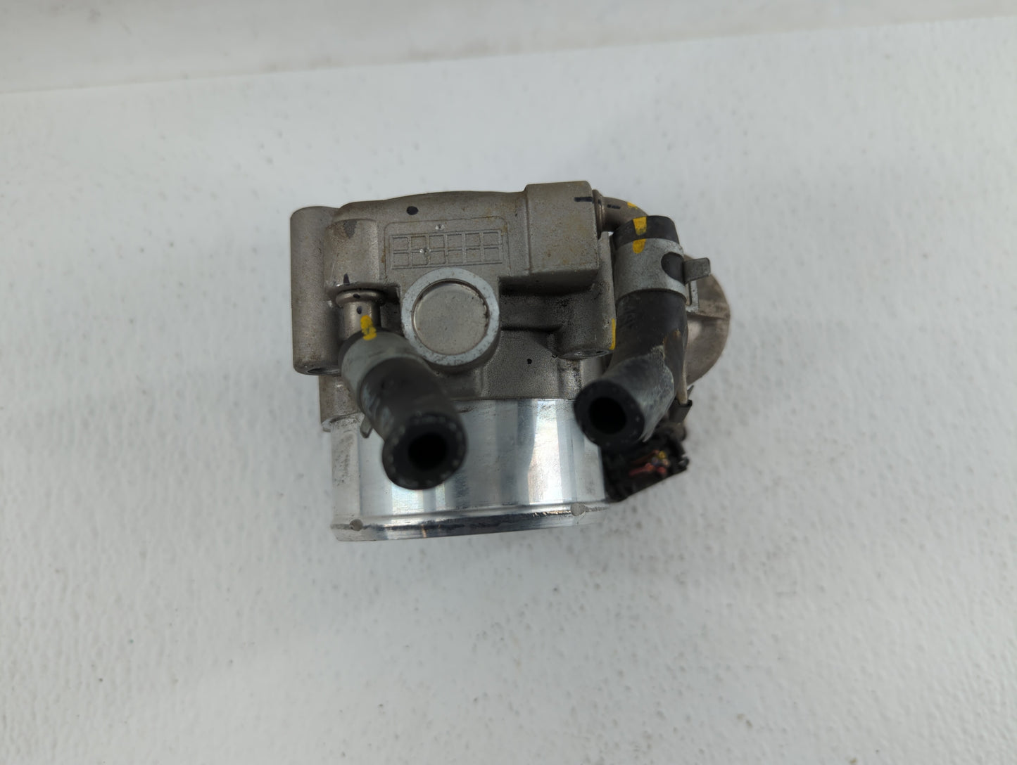 2015-2019 Hyundai Sonata Throttle Body P/N:35100-2G600 Fits Fits 2015 2016 2017 2018 2019 OEM Used Auto Parts - Oemusedautop