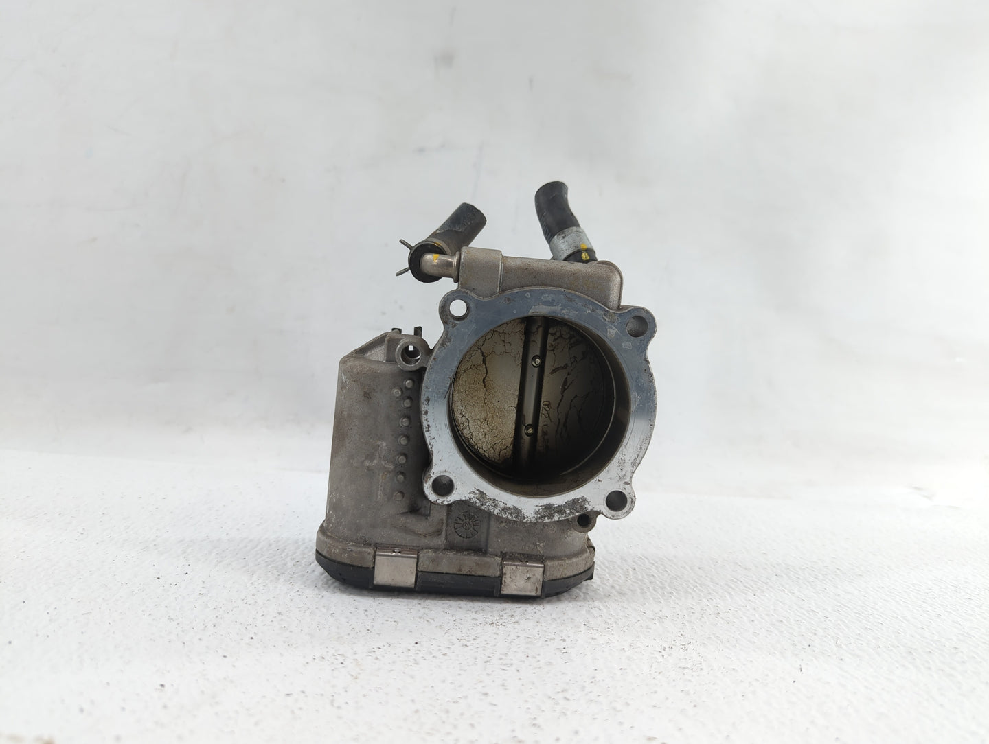 2015-2019 Hyundai Sonata Throttle Body P/N:35100-2G600 Fits Fits 2015 2016 2017 2018 2019 OEM Used Auto Parts - Oemusedautop