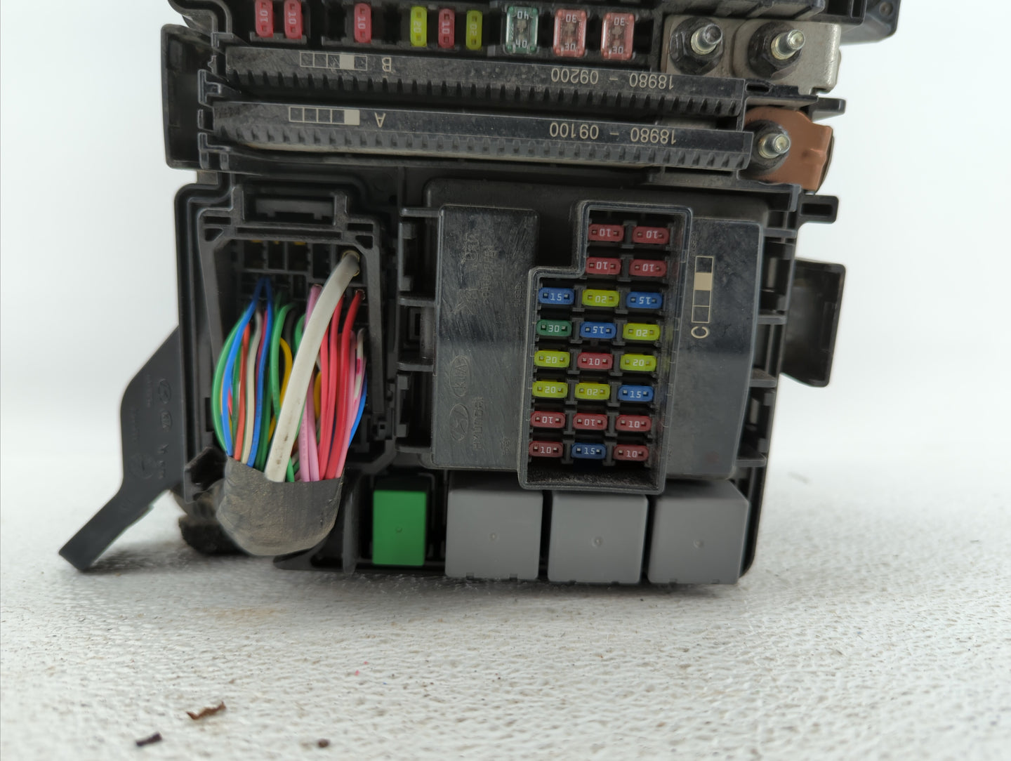 2016-2017 Hyundai Sonata Fusebox Fuse Box Panel Relay Module Fits Fits 2016 2017 OEM Used Auto Parts - Oemusedautoparts1.com