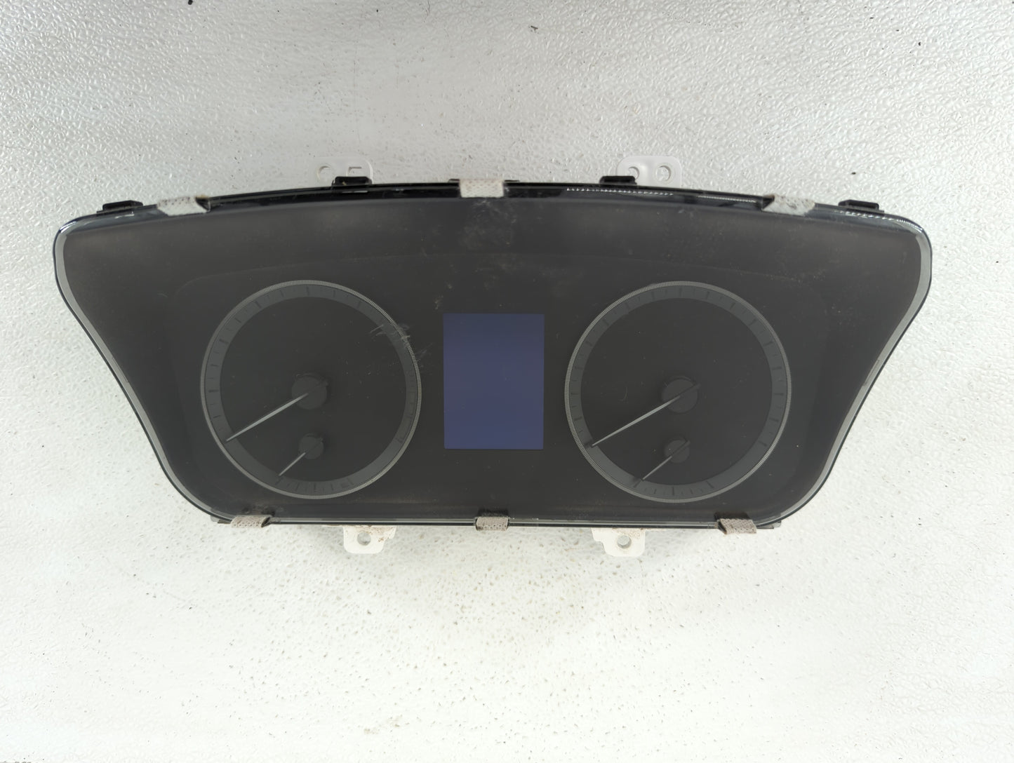 2016-2017 Hyundai Sonata Instrument Cluster Speedometer Gauges P/N:94001-C2201 Fits Fits 2016 2017 OEM Used Auto Parts - Oem