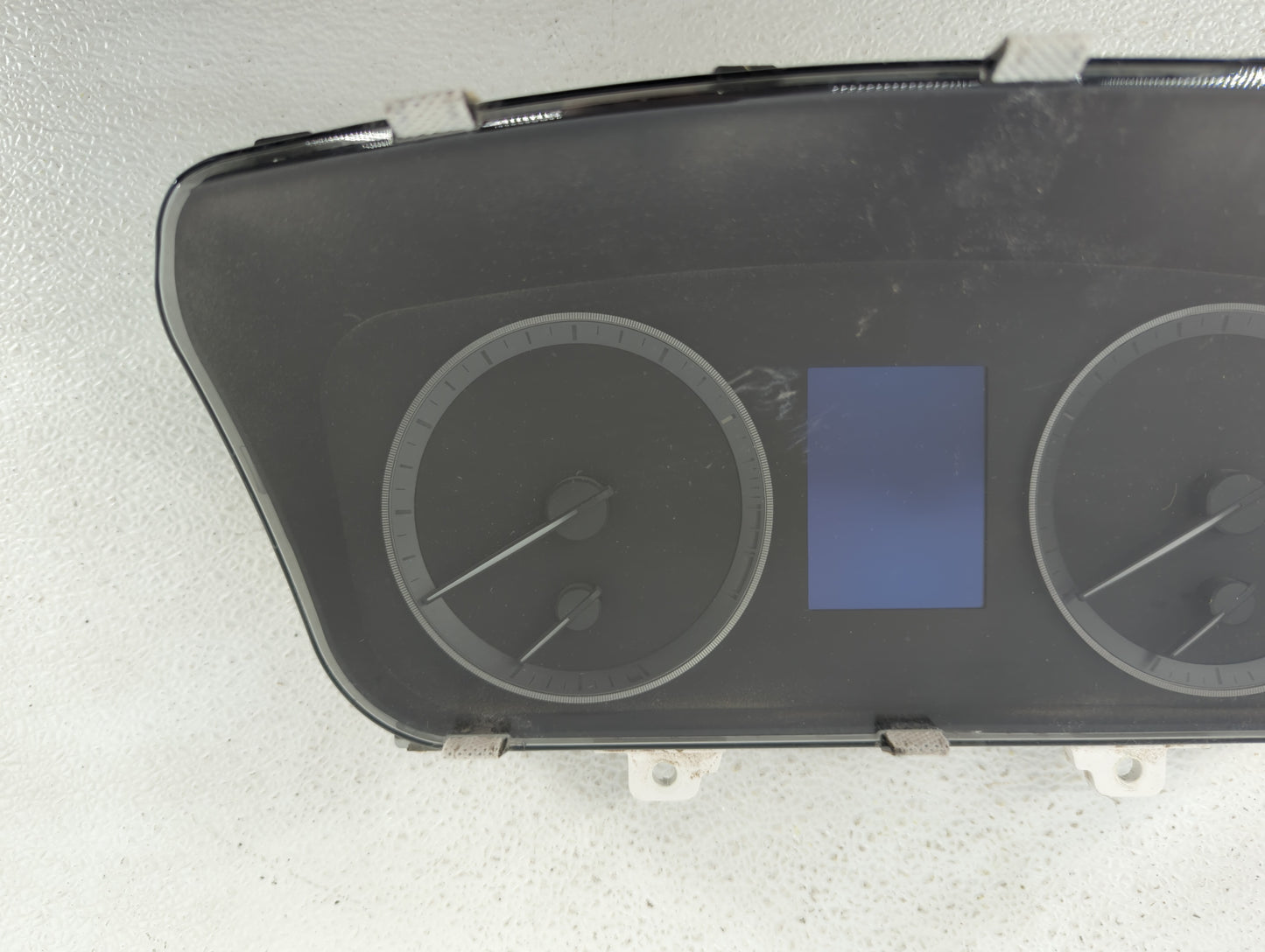 2016-2017 Hyundai Sonata Instrument Cluster Speedometer Gauges P/N:94001-C2201 Fits Fits 2016 2017 OEM Used Auto Parts - Oem