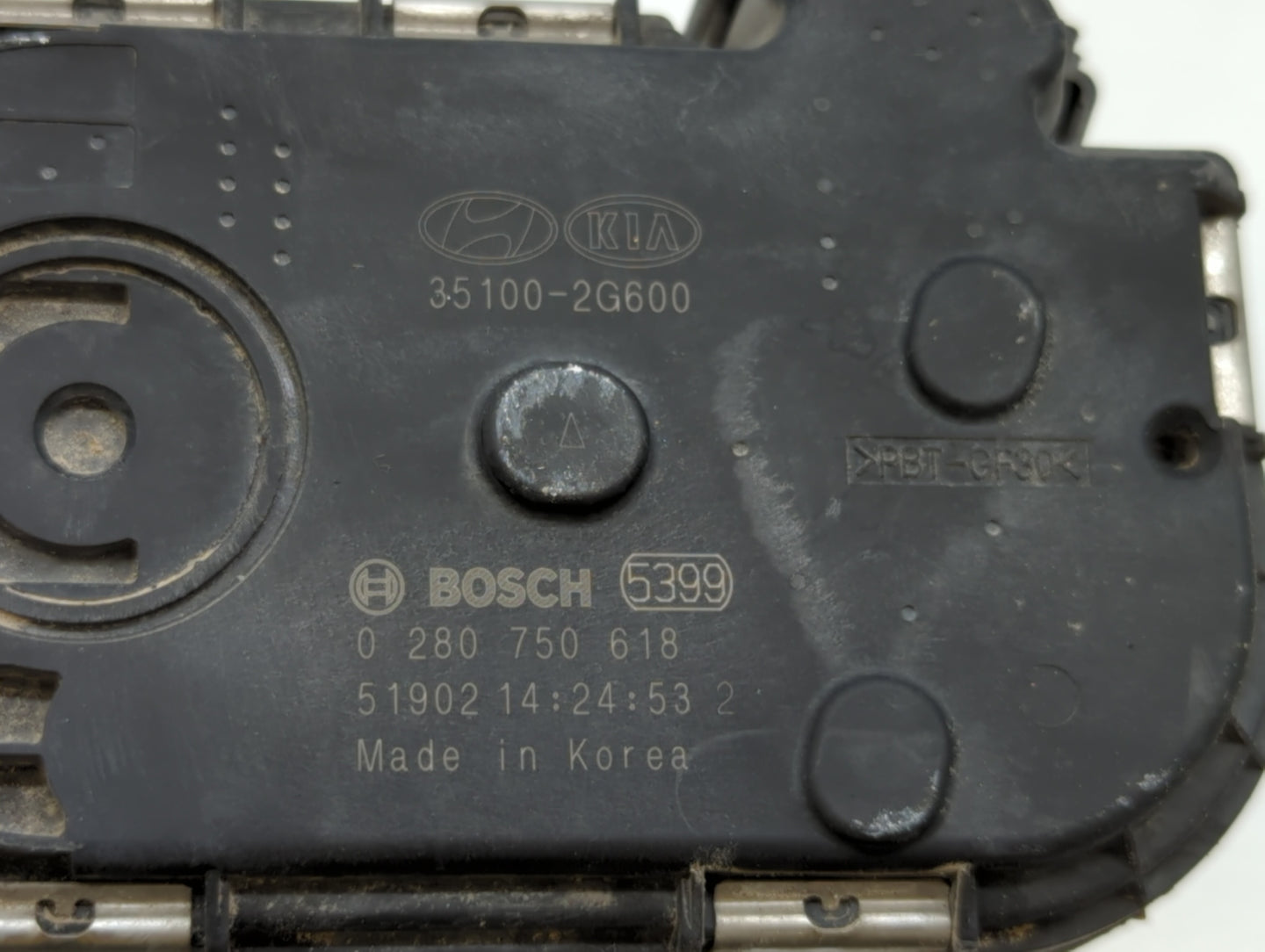 2015-2019 Hyundai Sonata Throttle Body P/N:0 280 750 618 35100-2G600 Fits Fits 2015 2016 2017 2018 2019 OEM Used Auto Parts 